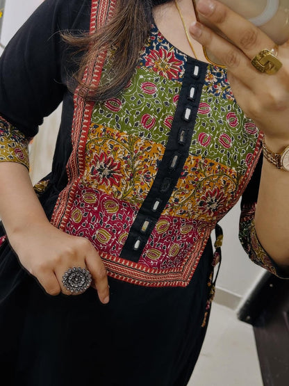 Black Solid A-L:ine Kurta With pant Set