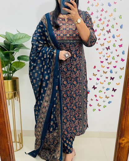 New Floral Kurti With Pant And Dupatta Set