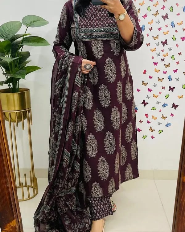 Beautiful Flower Print Kurti With Pant And Dupatta Set