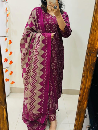 Libas Kurta Stylish Kurti With Pant And Dupatta set