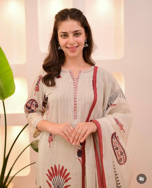 Floral Print Kurti With Pant And Dupatta Suit Set