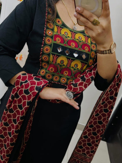 Premium Heavy Rich Dhabu Cotton Straight Suit🥳🥳